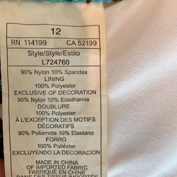 Tropical Print Bikini - 12 - Picture 6 of 11